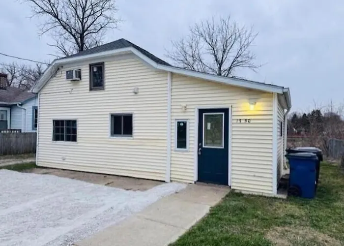 Racine Canal Retreat Near Lake Michigan