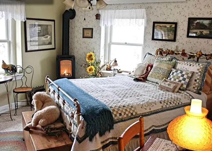 Romantic Bed And Breakfast Getaway With A Fireplace In Lincoln, Nebraska