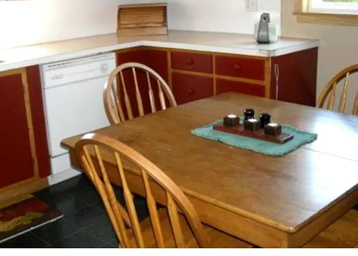 Charming Suite Rentals On Ranch Near The Rocky Mountains In Northern Montana