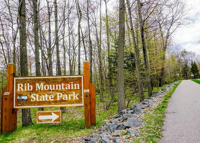 Rib Mountain Cabin