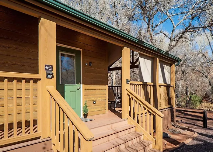 Cozy Creekside Cabin 93 Near Sedona
