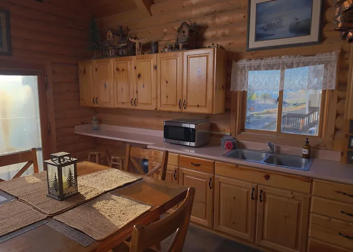 Eastshore Rustic Cabin