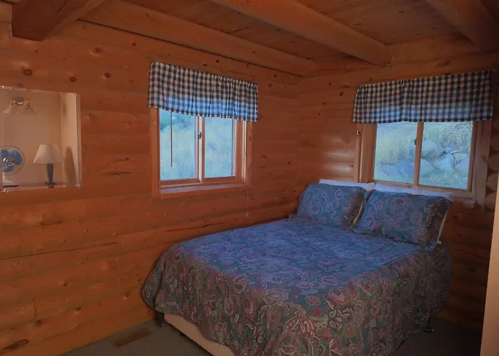 Eastshore Rustic Cabin