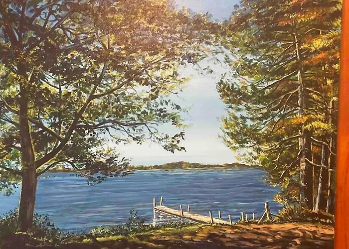 “The Bunk House” On Lake Amnicon. Pet Friendly!
