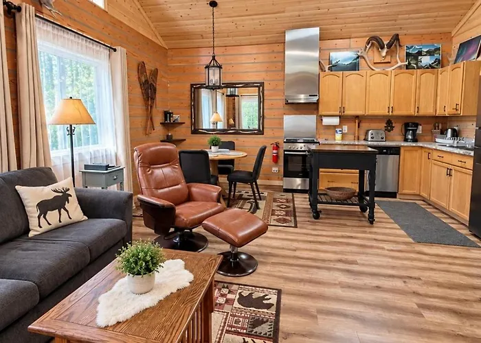 Denali Wild Stay - Moose Cabin, Free Wifi, 2 Private Bedrooms, Sleep 6