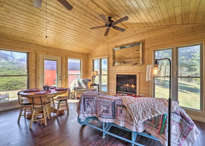 Nature Escape In Wytheville W/ Covered Porch!