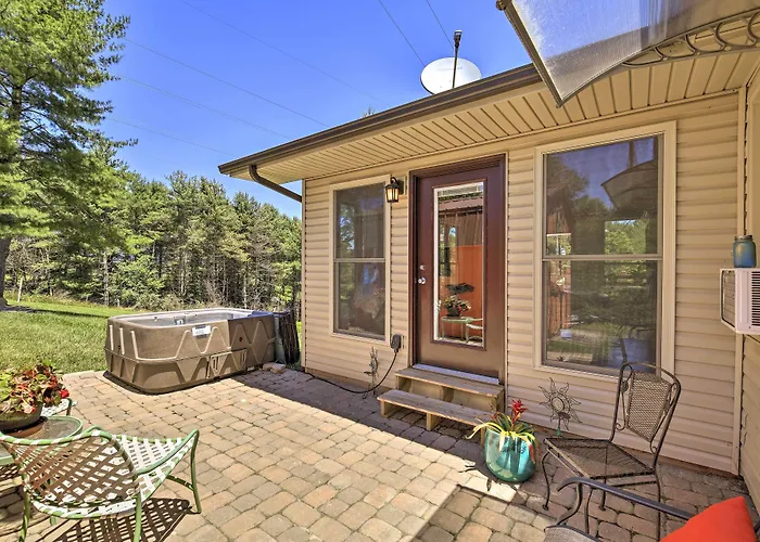 Nature Escape In Wytheville W/ Covered Porch!