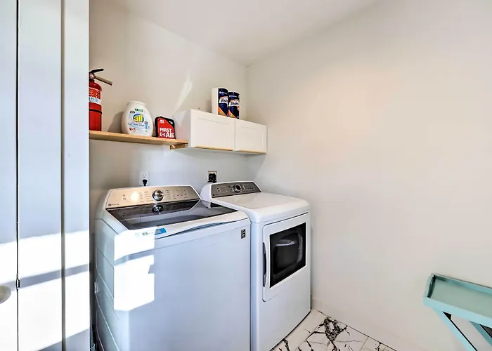 Modern Bentonville Home: Mountain Biker'S Paradise