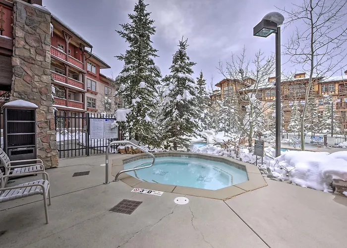 Solitude Mountain Slopeside Ski Condo W/ Hot Tub!