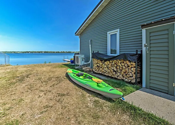 The Lakefront Home - 5 Minutes From Detroit Lakes!