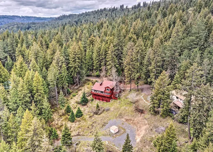 Spacious Sun-Up Bay Cabin, 20 Min To Downtown Cda!