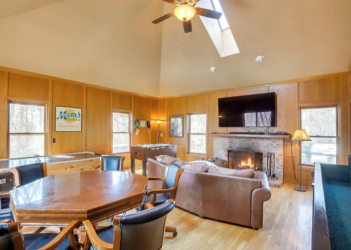 Spacious & Secluded Madison Home Near Dtwn!