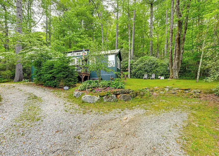 Highlands Vacation Rental - Walk To Main St!