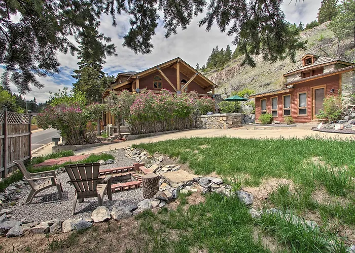 Historic Helena Retreat - Near Dtwn & Mt Helena!