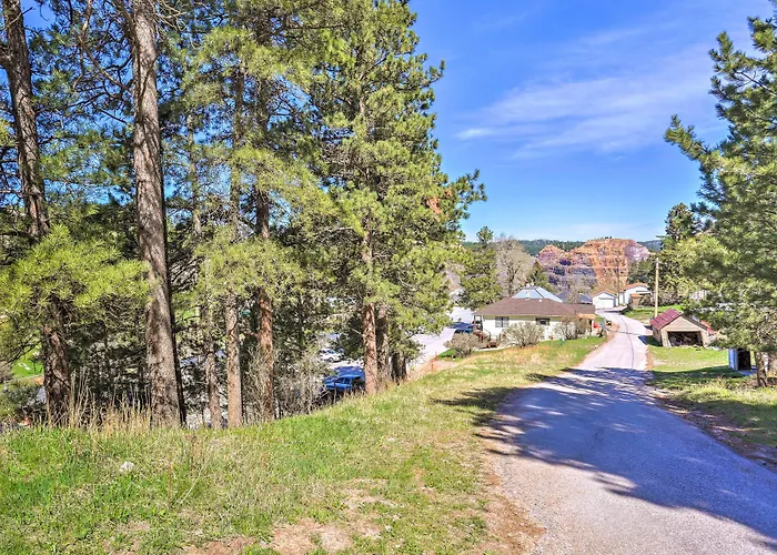 Classic Mountain Home, Half Mi To Main Street
