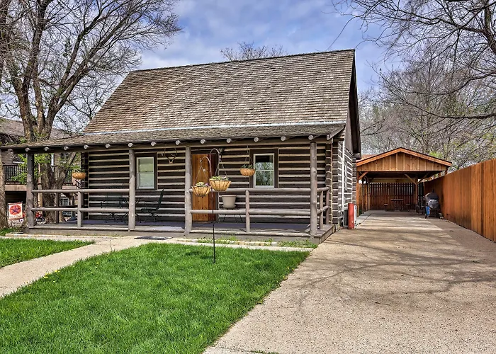 'Maltese Ranch Cabin' Near Medora Attractions!