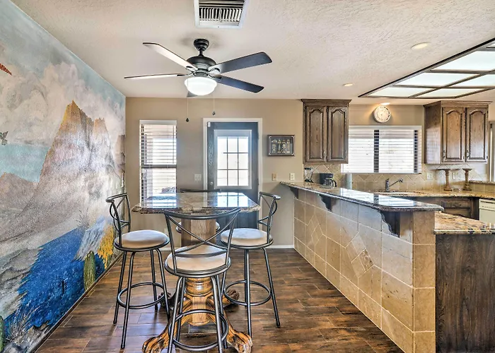 Bullhead City Home W/ Private Pool, Hot Tub & View