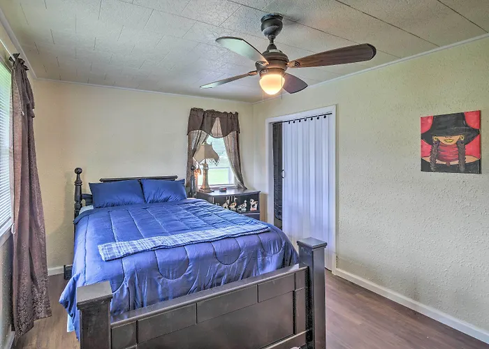 Gulf Coast Home < 2 Mi To Parks & Museums!
