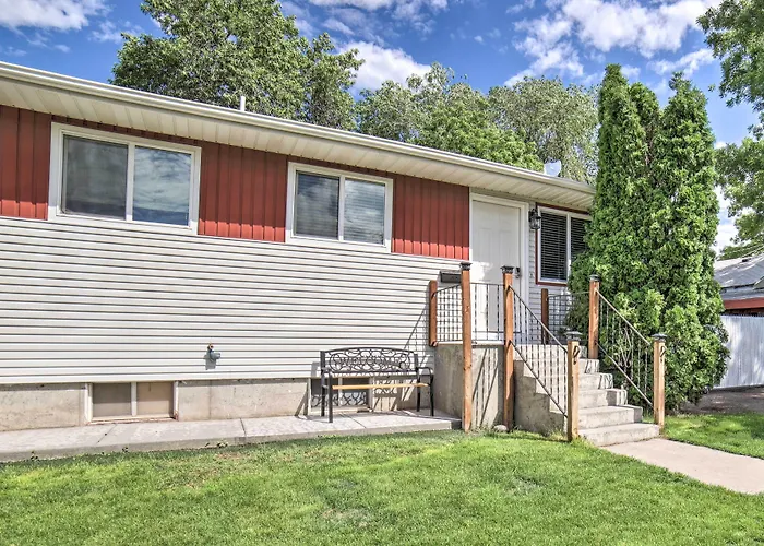 Cozy Townhome: Near Dtwn, Hospital & College!