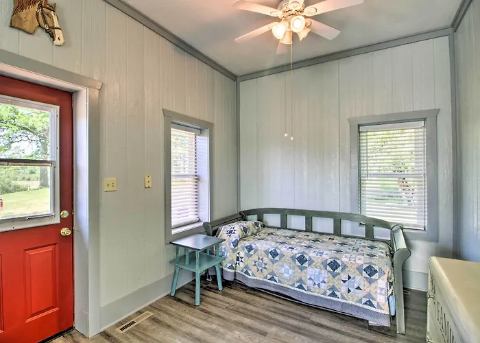 Bungo Creek Retreat W/ Multi-Use Trails & A Creek