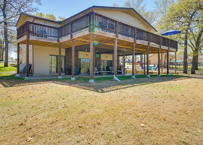 Spacious Vacation Rental Home On Eufaula Lake!