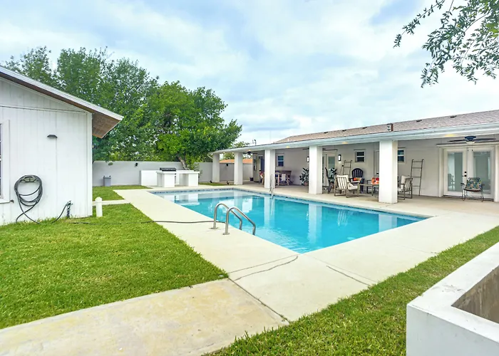 Centrally Located Eagle Pass Home W/ Pool!
