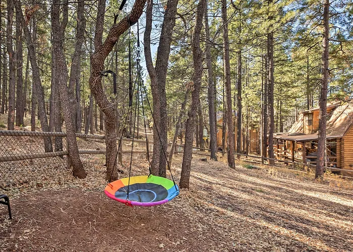 32 Mi To Sunrise Park: 'White Mountain Retreat'