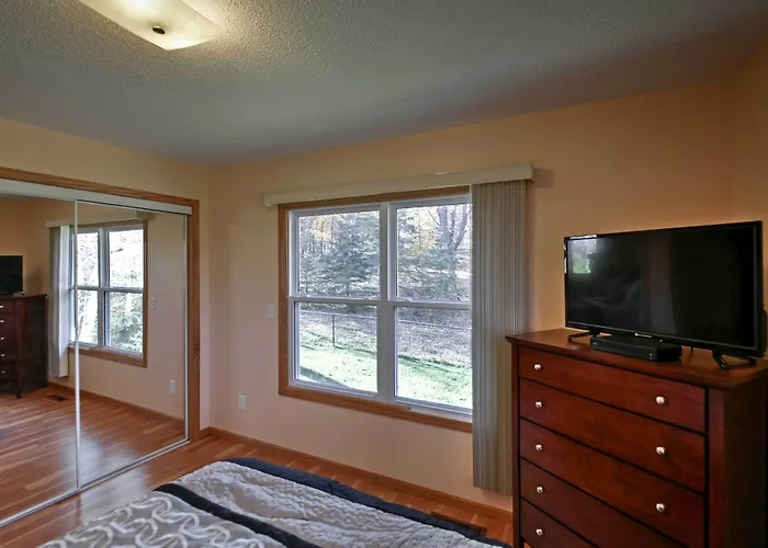 Quaint Duluth Hideaway W/ Private Fenced-In Yard!