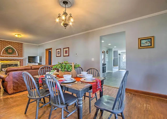 Quiet Family Home - 12 Miles To Pomona State Park!