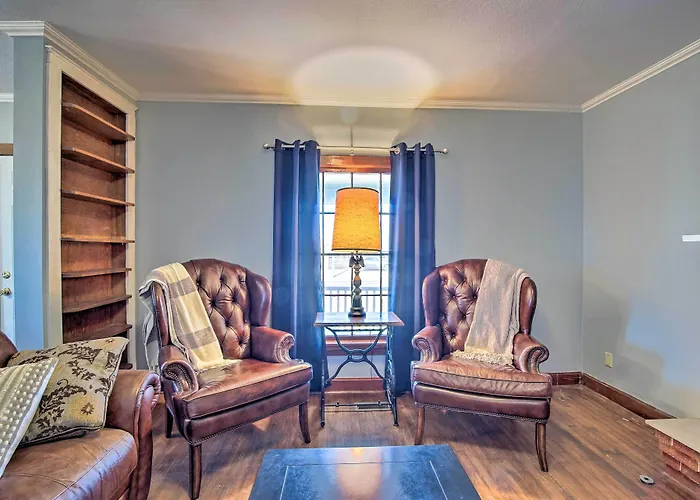 Quiet Family Home - 12 Miles To Pomona State Park!