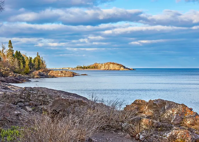 Heart Of Superior Lake Cabin: 15 Mi To Lutsen Mtn!