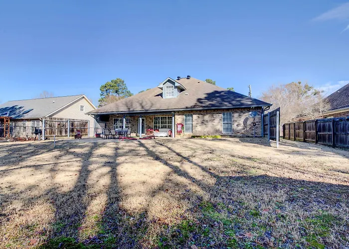 Starkville Vacation Rental ~ 2 Mi To Msu!