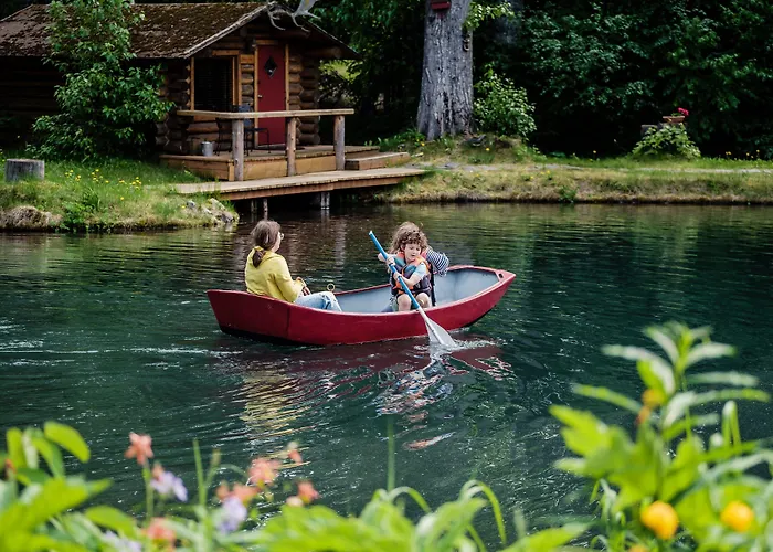 Hope Alaska'S Bear Creek Lodge