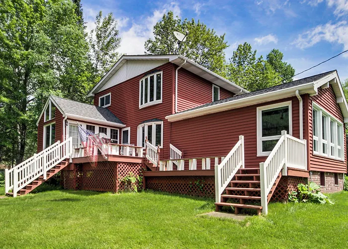Duluth Lake House - Walk To Beach & Boat Ramp!
