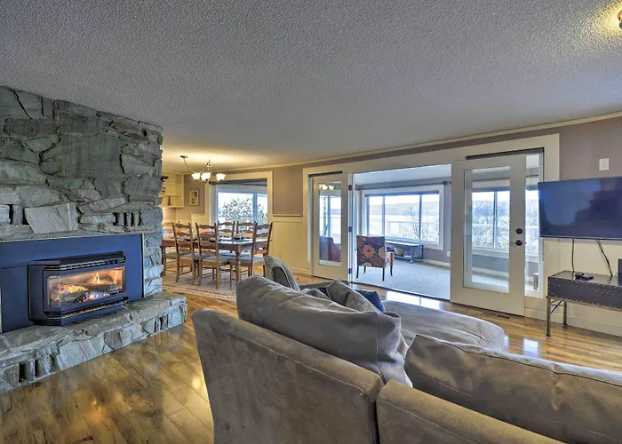 Breathtaking Port Ludlow Home W/ Deck & Yard