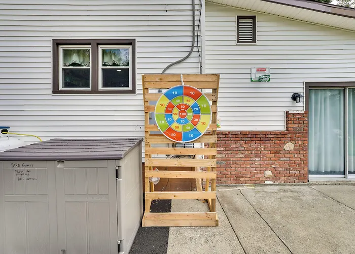 Waterfront Wallkill Duplex Home W/ Fire Pits!