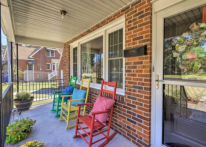 Convenient Jacksonville Home W/ Yard & Patio!