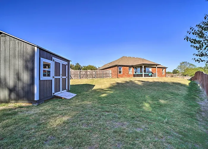 Claremore Getaway ~ 2 Mi To Historic District