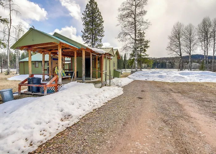 Hike, Bike & Boat: Cabin W/ Dock On Seeley Lake!