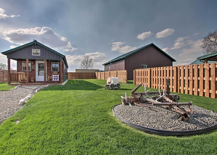 Cozy Augusta Cabin W/ Grill - Walk To Main St