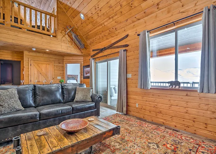 Pateros Home W/ Deck, 7 Mi To Alta Lake Park!
