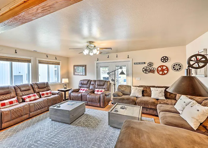 Kooskia Sanctuary W/ Patio, Fire Pit & Grill!
