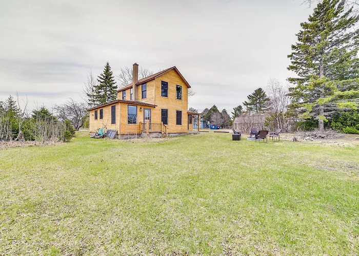 Railroad Bunkhouse In Mackinaw City, 3 Mi To Beach
