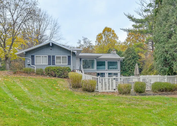 Spacious Rochester Home W/ Heated Pool & Hot Tub!