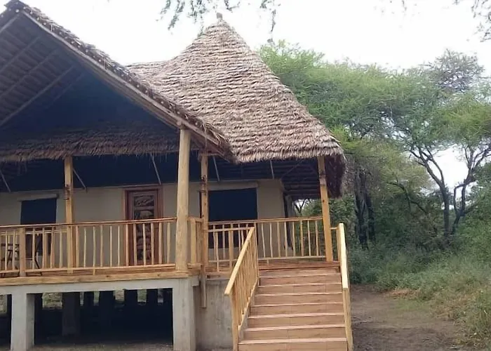 Roika Tarangire Tented Lodge