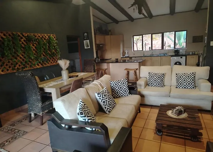 Patogeng Self Catering - Da Gama Dam View