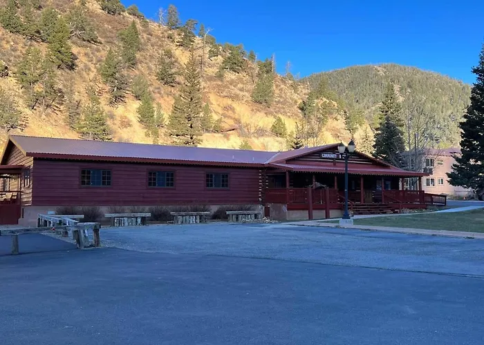 Bellamy'S Ski Haus