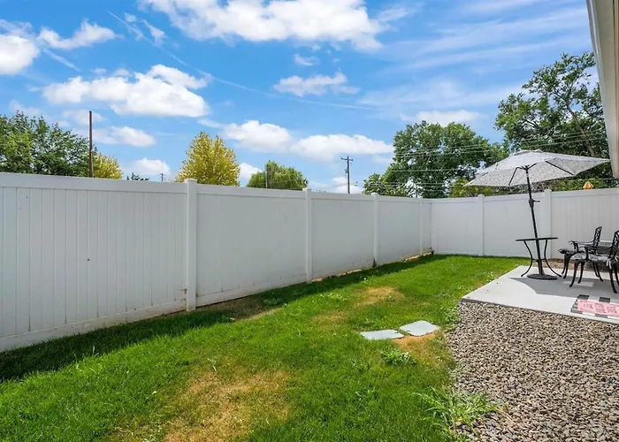 Smart Comfort 2 Bed 2 Bath Near College Of Idaho