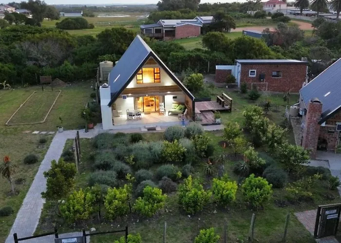 The Jbaynian Guesthouses