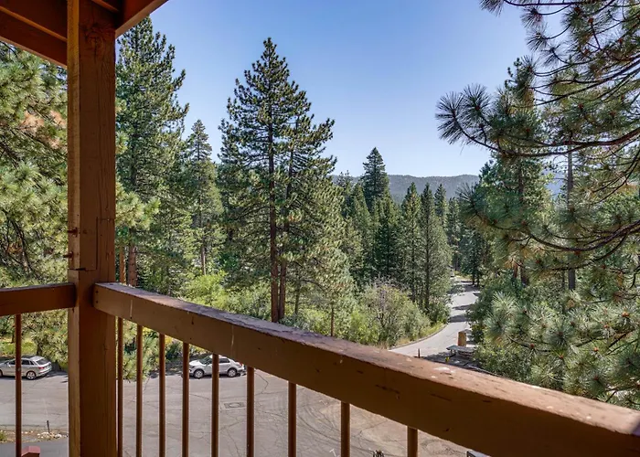 < 3 Mi To Lake Tahoe: Incline Village Condo!
